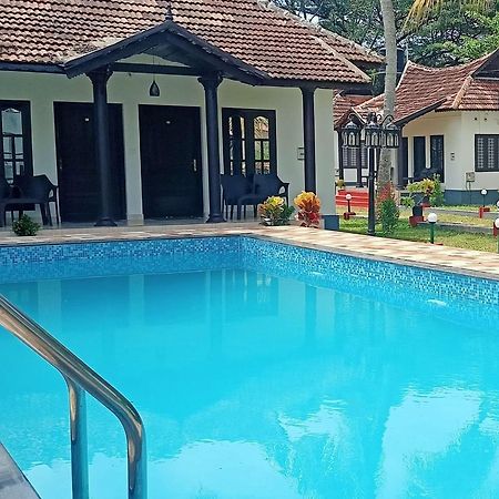 Winterfeel Venice Resort Alappuzha Εξωτερικό φωτογραφία